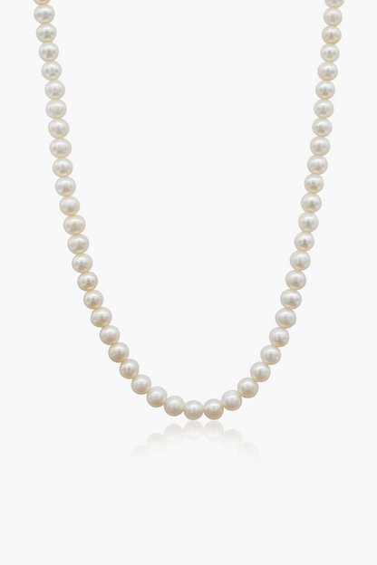 pearl necklace