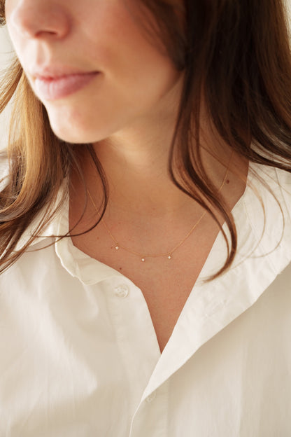 3 diamond necklace